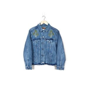 levi’s • palm embroidered medium wash denim jacket